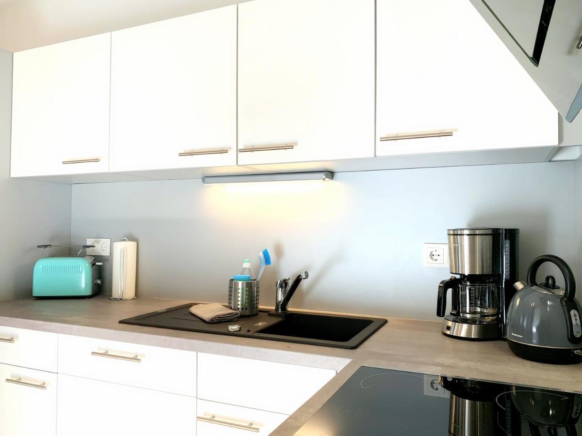 Apartment Moderne Mit Bodentiefer Dusche, Waschmaschine Und Kueche - 